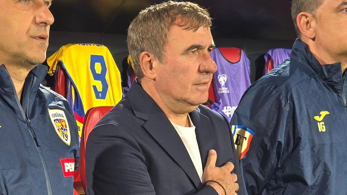 Hagi continuă la națională după 2-4 cu Bosnia, spune Mihai Stoichiță